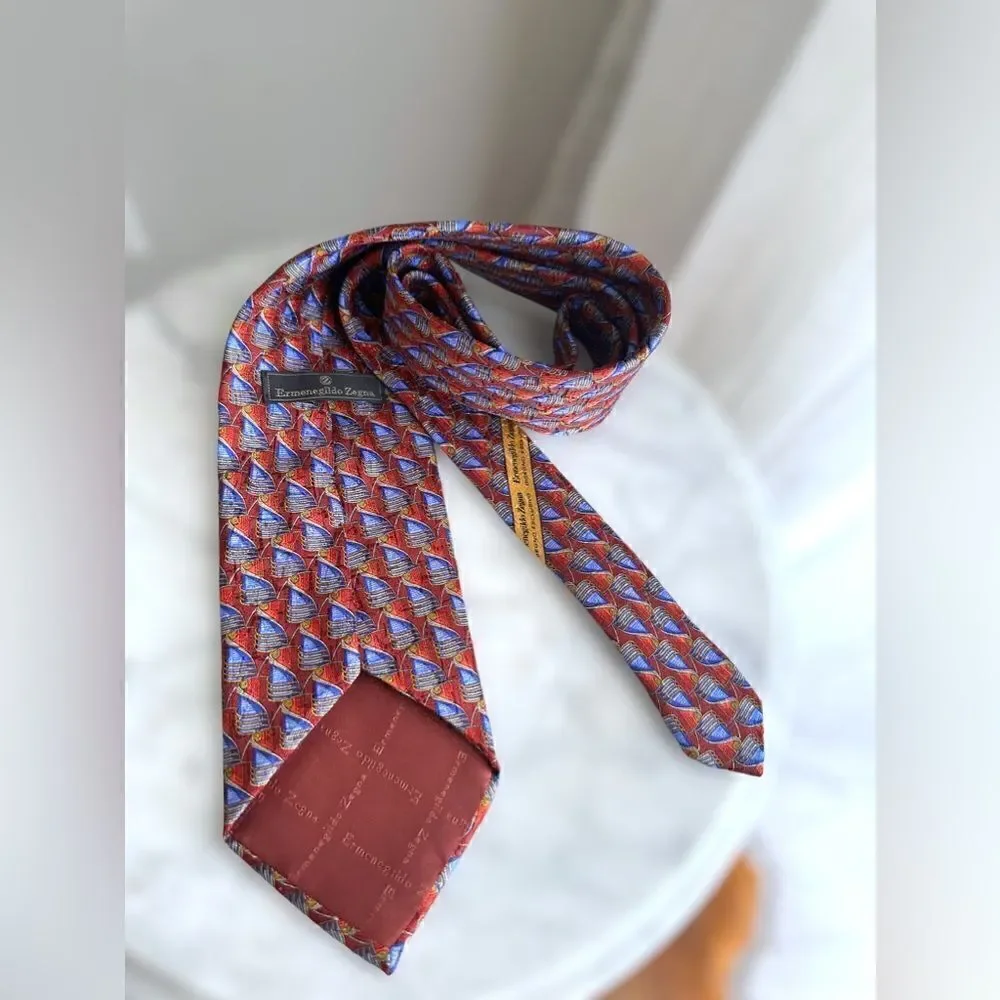 Ermenegildo Zegna Red Blue Gold geometric silk tie Italy